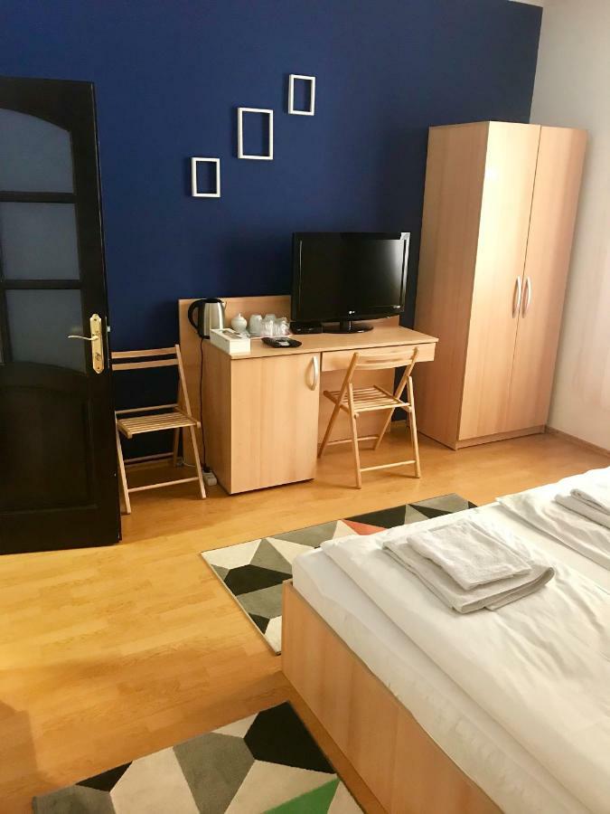 Cristi'S Rooms - Pensiune 拉迪亚 外观 照片